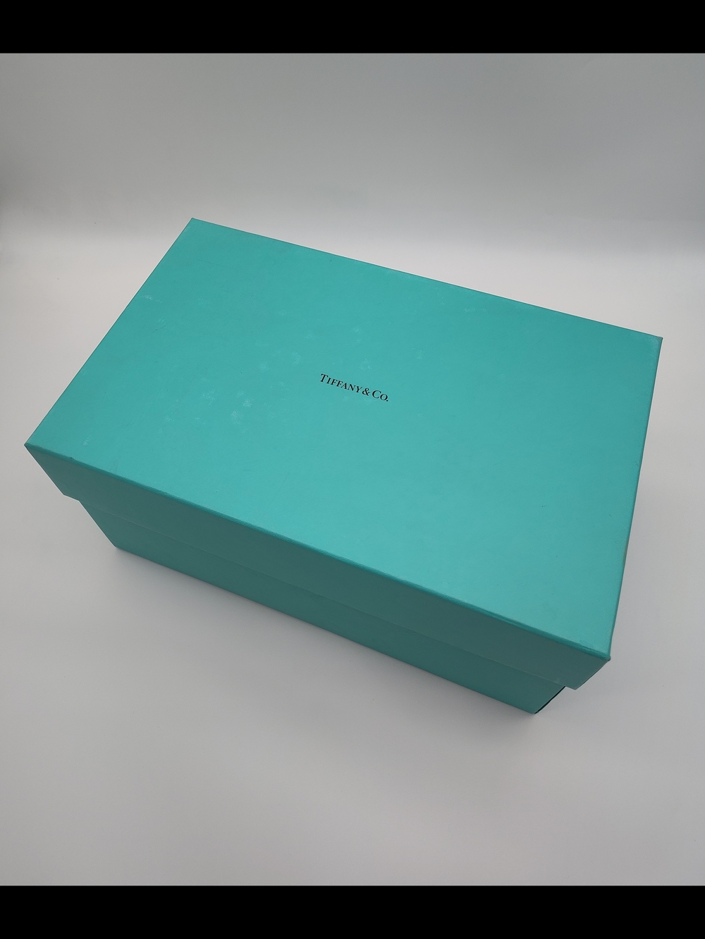 TIFFANY & CO. Large Signature Blue Gift Presentation Storage Box Collector